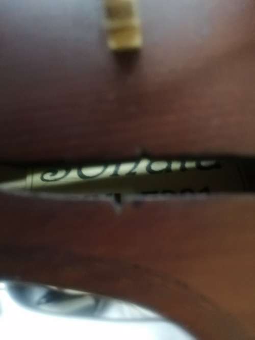 Stunning Sonata JYVL-E901 3/4 Violin (Complete with case and bow)