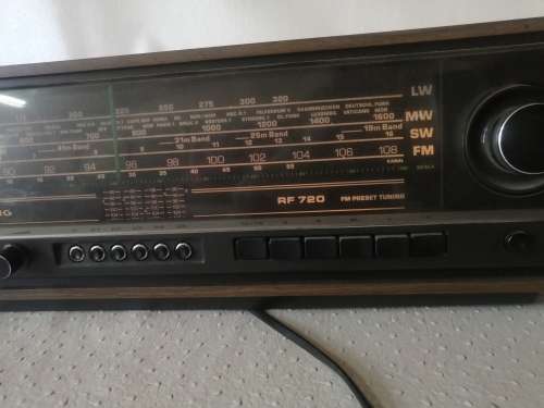 Super Rare 1979 Grundig RF 720 radio in a Stunning 100% Condition