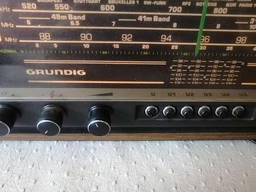 Super Rare 1979 Grundig RF 720 radio in a Stunning 100% Condition