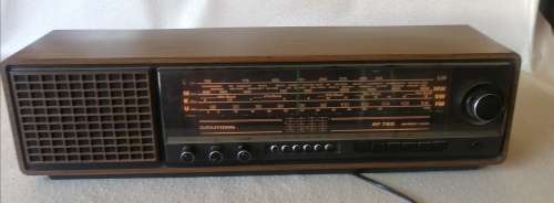 Super Rare 1979 Grundig RF 720 radio in a Stunning 100% Condition