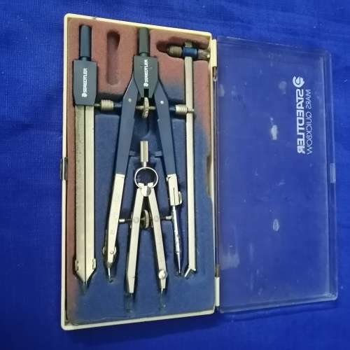 Vintage Staedtler 1980 compass set (Complete)