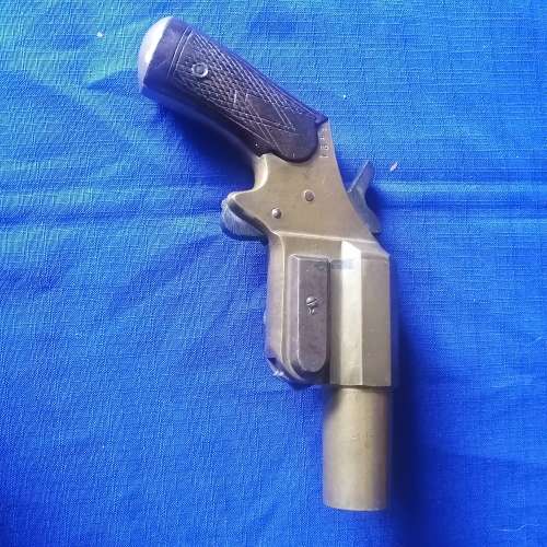 Very Rare!!! Bronze Italian Navy - WW1 - Brev.tettoni . Brescia - Percussion - Pistol
