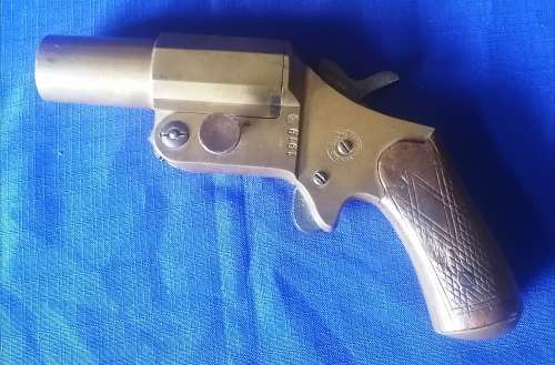 Very Rare!!! Bronze Italian Navy - WW1 - Brev.tettoni . Brescia - Percussion - Pistol