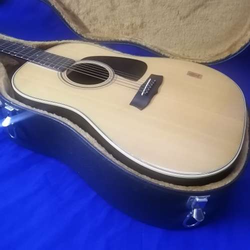 Exquisite!! Rare Hand Finished Vintage Aria OW 35 Acoustic Guitar In Leather bound Case 99% MINT
