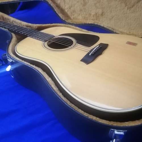Exquisite!! Rare Hand Finished Vintage Aria OW 35 Acoustic Guitar In Leather bound Case 99% MINT