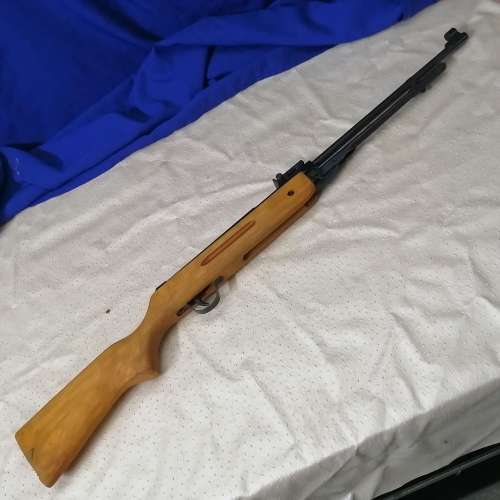 Isaazon Air Pellet Rifle Air Gun Heavy Duty B3-1 4.5 Mm 650-600 FPS 1045 Mm (New condition)