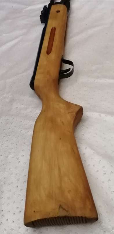 Isaazon Air Pellet Rifle Air Gun Heavy Duty B3-1 4.5 Mm 650-600 FPS 1045 Mm (New condition)