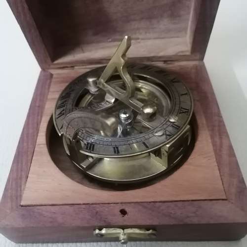 Vintage Maritime Solid Brass Sundial Compass in Box