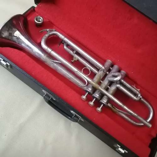 Magnificent Old 1934 Julius Keilwerth Toneking trumpet - working condition
