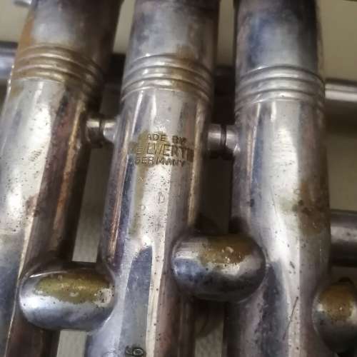Magnificent Old 1934 Julius Keilwerth Toneking trumpet - working condition