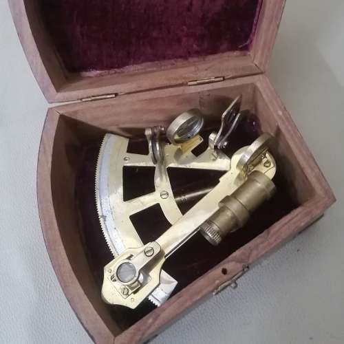 Antique Working Nautical Solid Brass Navigational Marine Sextant in Original Box