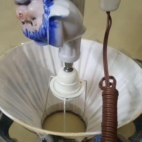 Very Beautiful Hand Painted Delft Table Lamp from Holland