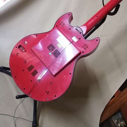 Coke Collectors!! An awesome Coca-Cola CD/ Radio guitar 2 of 2