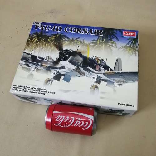 F4U-1D Corsair building model (new in box)