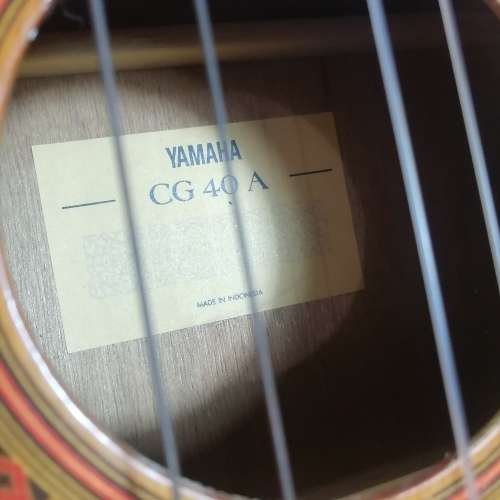 Yamaha CG 40 A Full Size Classical Guitar with Cord Bag