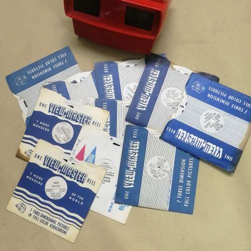HIGHLY COLLECTABLE VINTAGE 3D VIEW MASTER BUNDLE