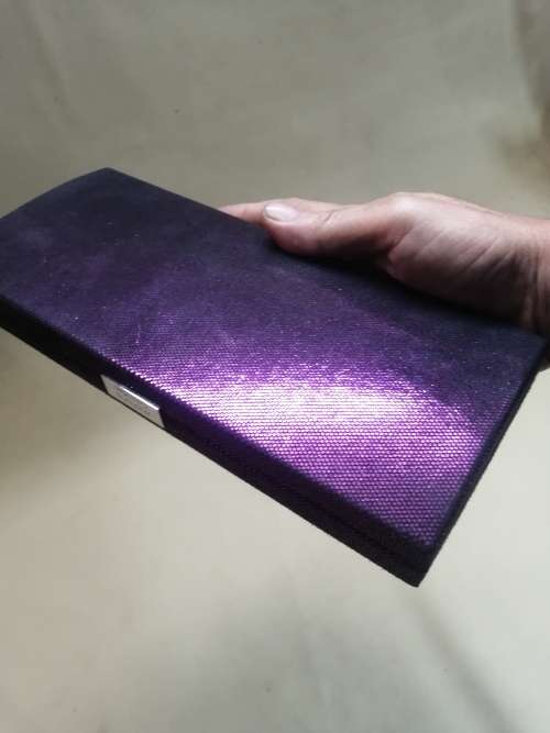 MAGNIFICENT CALVIN KLEIN EUPHORIA CLUTCH BAG - LIKE NEW