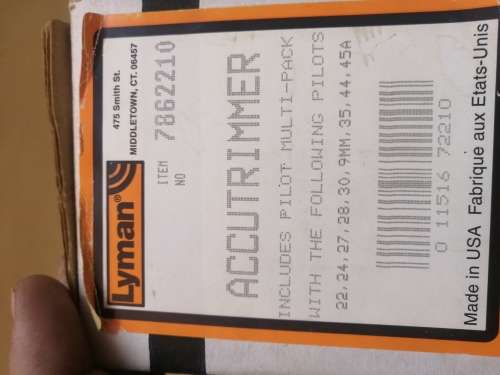 LYMAN ACCU TRIMMER AND ACCESSORIES (NEVER USED STILL NEW)