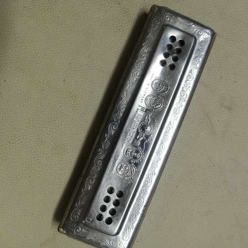 Vintage M. Hohner Echo Bell Metal Reeds Harmonica