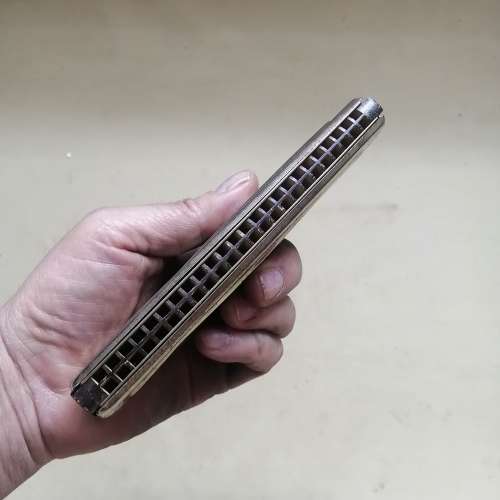 Vintage M. Hohner Echo Bell Metal Reeds Harmonica