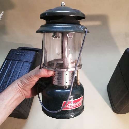Vintage Coleman 288A746C 2 Mantle Gas Lantern With Carry Case (Like New) 2 of 2