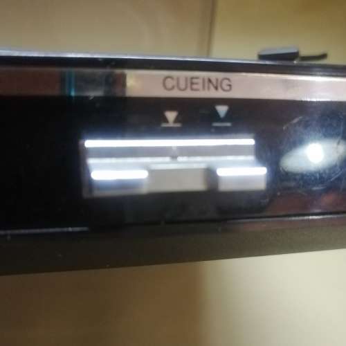 SANYO FULLY AUTOMATIC TURNTABLE TP W10