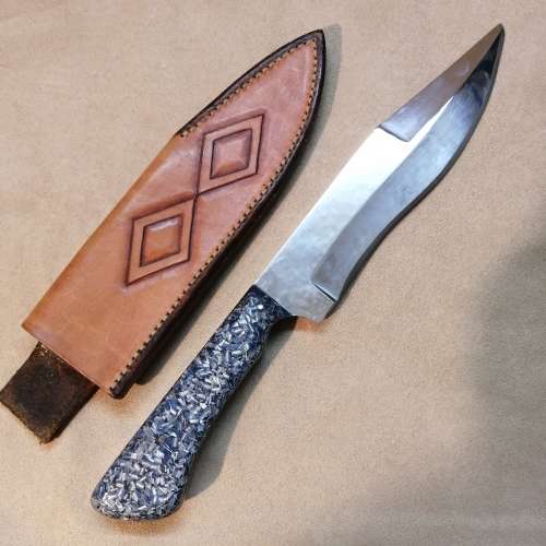 MAGNIFICENT HAND FORGED KNIFE WITH LEATHER SHEATH 320MM LONG