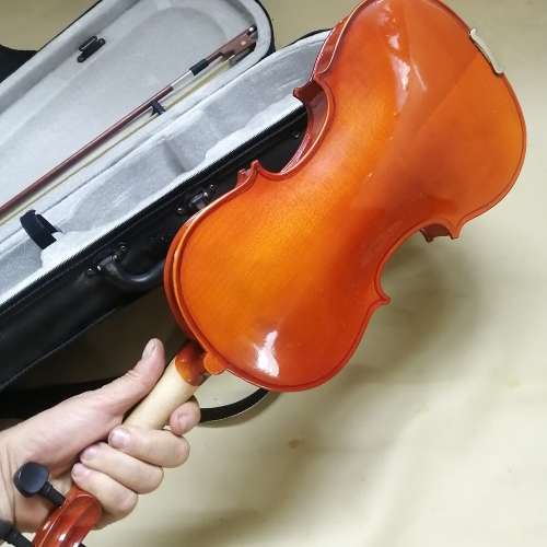 Sanchez Full Size Handmade Violin With Bow & Case - Good Condition