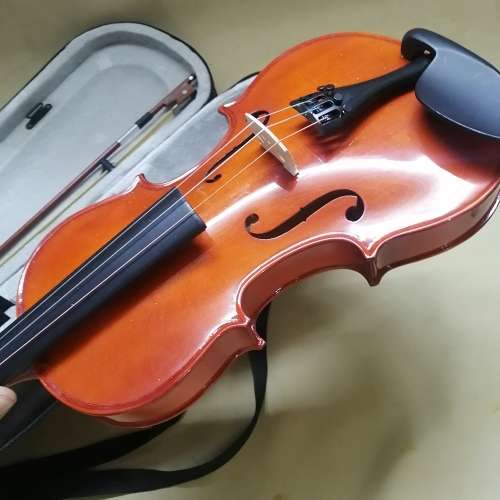 Sanchez Full Size Handmade Violin With Bow & Case - Good Condition