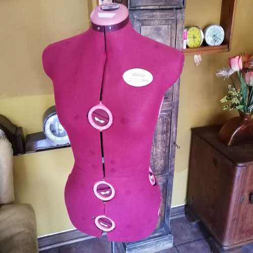 ORIGINAL DIANA DRESSMAKERS DUMMY SIZE M - L