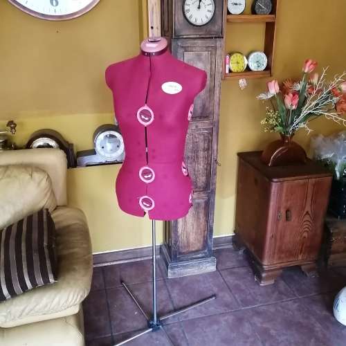 ORIGINAL DIANA DRESSMAKERS DUMMY SIZE M - L
