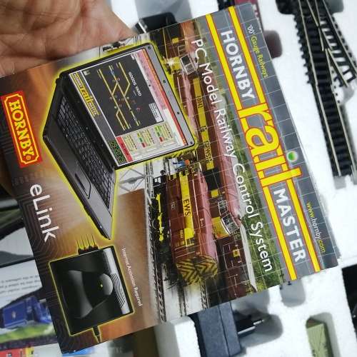 HORNBY RAILMASTER ELINK PC MODEL RAILWAY CONTROL SYSTEM AND TRAIN SET - COMPLETE LIKE NEW