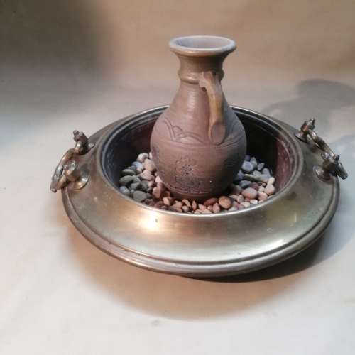 STUNNING SOLID BRASS AND CERAMIC CENTERPIECE