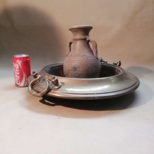 STUNNING SOLID BRASS AND CERAMIC CENTERPIECE