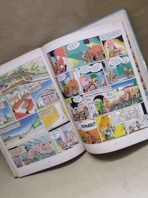 VINTAGE ASTERIX AT THE OLYMPIC GAMES HARD COVER BOOK