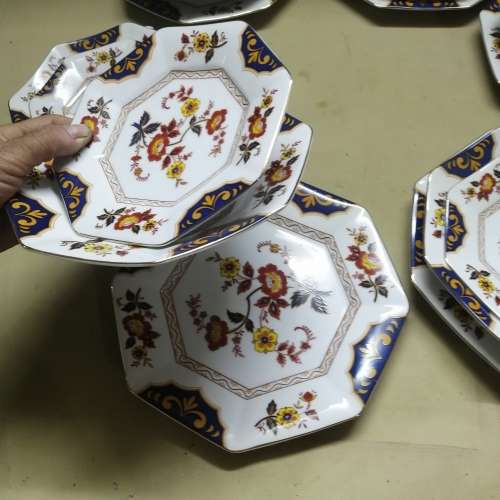 Exquisite!!! VINTAGE Mikasa Fine China `FAR EAST L6104 Octagonal 18 Piece Dinner Set