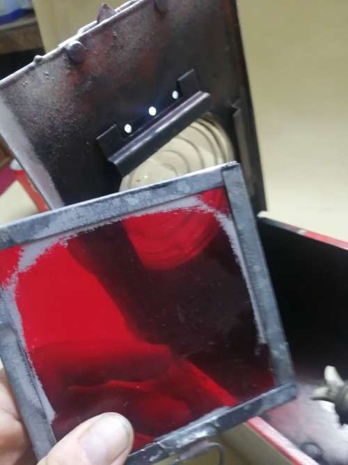 STUNNING VINTAGE RAILWAY SIGNAL LIGHT 100% COMPLETE AND WORKING