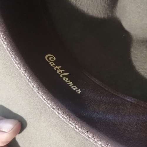 VERY EXPENSIVE AUSTRALIAN AKUBRA CATTLEMAN HAT SIZE 58