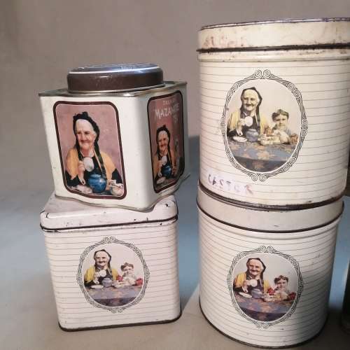 VERY LARGE MAZAWATTEE TEA TIN COLLECTION