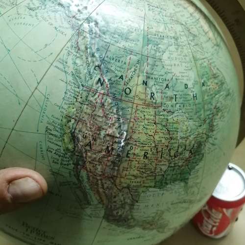 Vintage Better Homes and Gardens True-to-Life 12` Globe