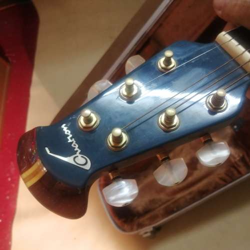 EXQUISITE OVATION 6 STRING-ACOUSTIC STERIO ELECTRIC GUITAR WITH CASE