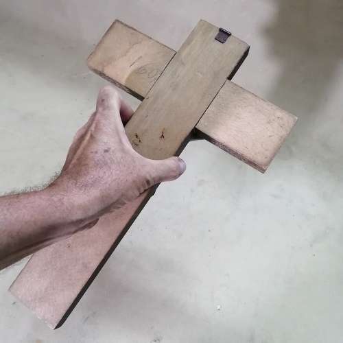 BEAUTIFUL LARGE ANTIQUE BRASS AND WOOD CRUCIFIX