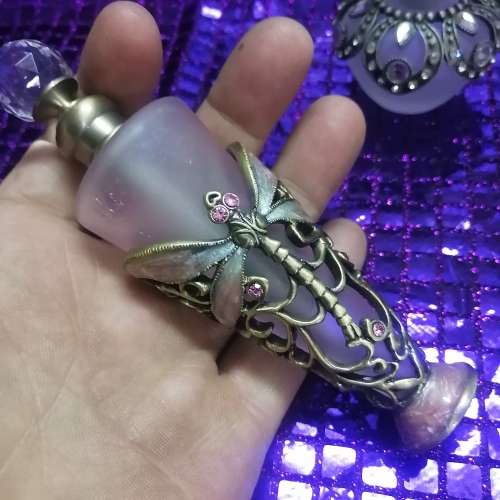 MAGNIFICENT CRYSTAL AND FROSTED GLASS PERFUME BOTTLES 1 OF 4