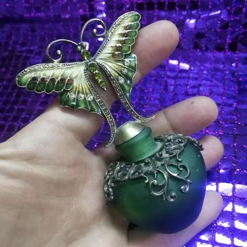 MAGNIFICENT CRYSTAL AND FROSTED GLASS PERFUME BOTTLES 3 OF 4