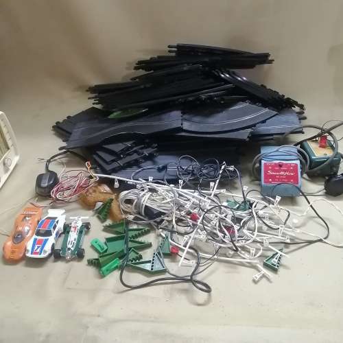 ABSOLUTELY MASSIVE COMPLETE VINTAGE SCALEXTRIC SET 1/32 SCALE