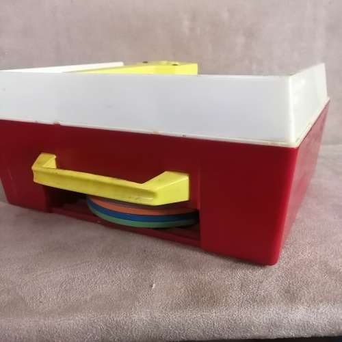 VINTAGE FISHER PRICE MUSIC BOX - RECORD PLAYER (COMPLETE WORKING)