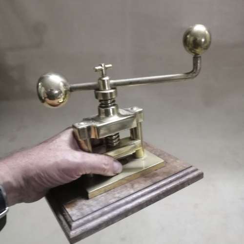 RARE AND UNUSIAL STEAMPUNK `SCHAEFER PRESS` NUTCRACKER - SOLID BRASS - from SUEZYT