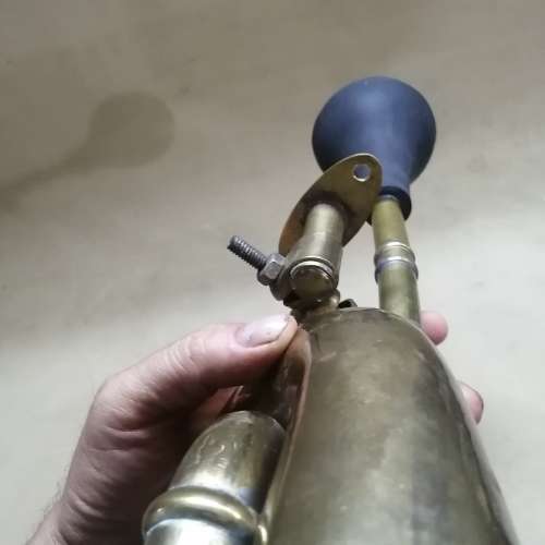 SUPER RARE!! 100% ORIGINAL MODEL T FORD SOLID BRASS HORN - AMAZING WORKING CONDITION