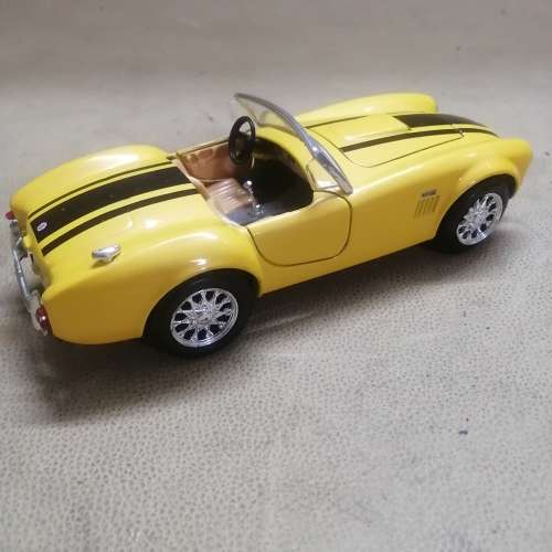 MAISTO - NO 01615 SHELBY COBRA 427 - 1/25 DIE CAST