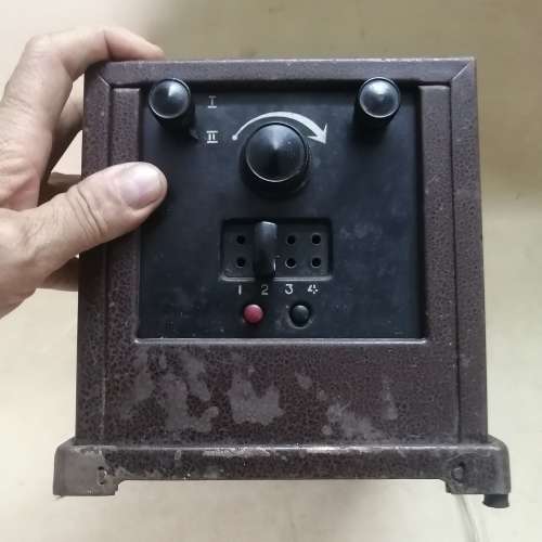 VINTAGE PHILIPS - SCHWEIZ 1928 WW2 BROADCAST RECEIVER